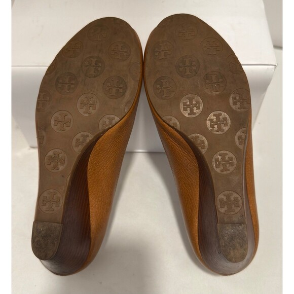 Tory Burch Tan Leather 8M Peep Toe Wedge Heels Shoes - Picture 6 of 9